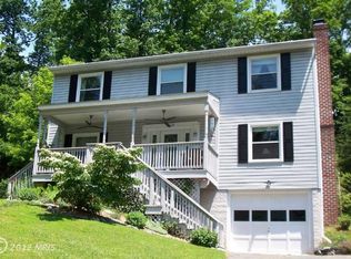 1018 John Paul Jones Dr, Stafford, VA 22554
