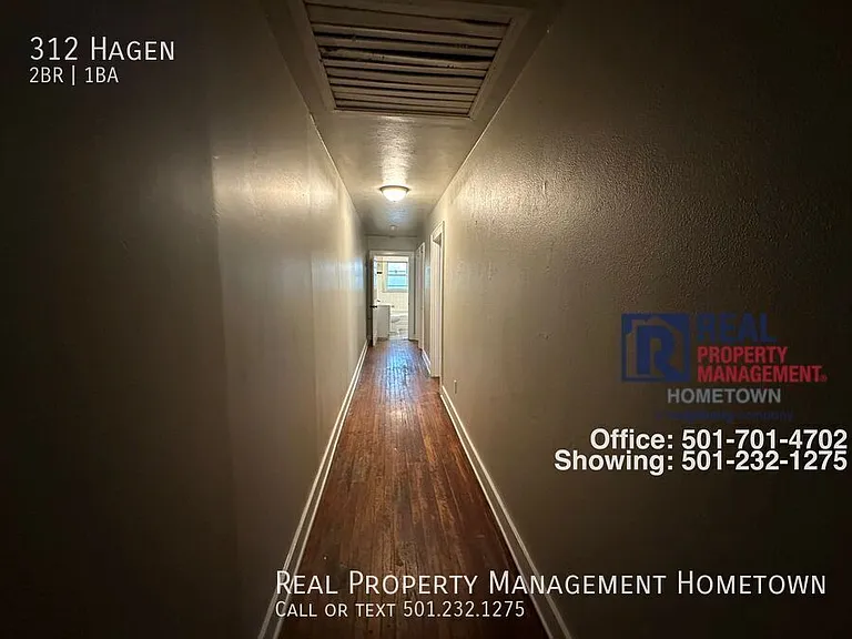 312 Hagen St — Photo 8
