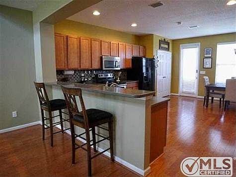 3rd image of 3075 Bent Grass Ln #30
