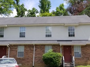 709 Littlebrook Rd, Cookeville, TN 38501