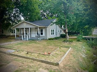 704 S Broad St, Batesville, AR 72501