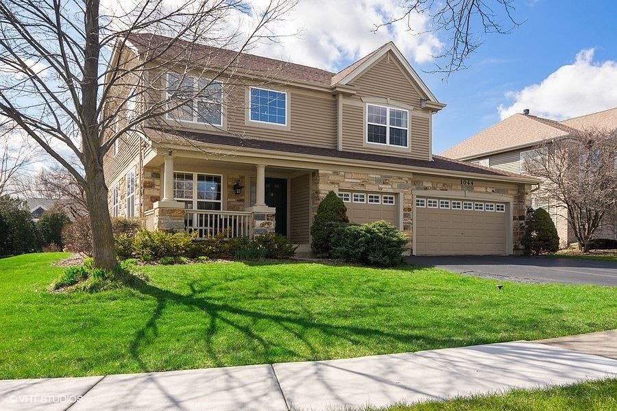 1st image of 1044 N Penny Ln