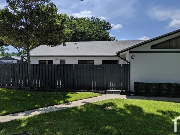 1148 Summit Trail Cir APT C, West Palm Beach, FL 33415