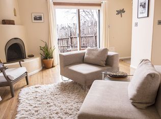 1343 Corrida De Agua, Santa Fe, NM 87507