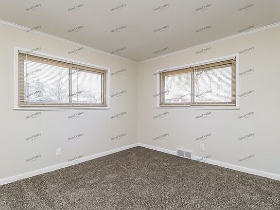 2nd image of 940 Lebon Dr