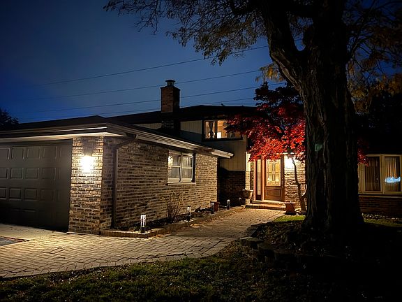 3rd image of 10512 S Michael Dr