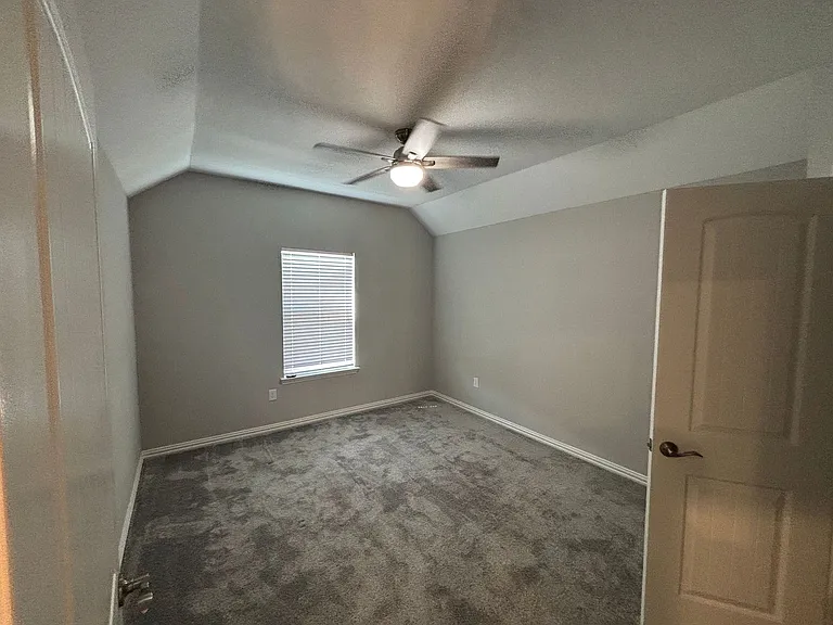 4509 Expedition Dr — Photo 17