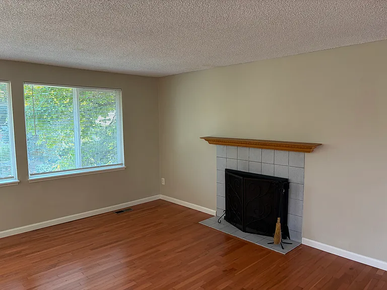 15504 SE 179th St — Photo 4