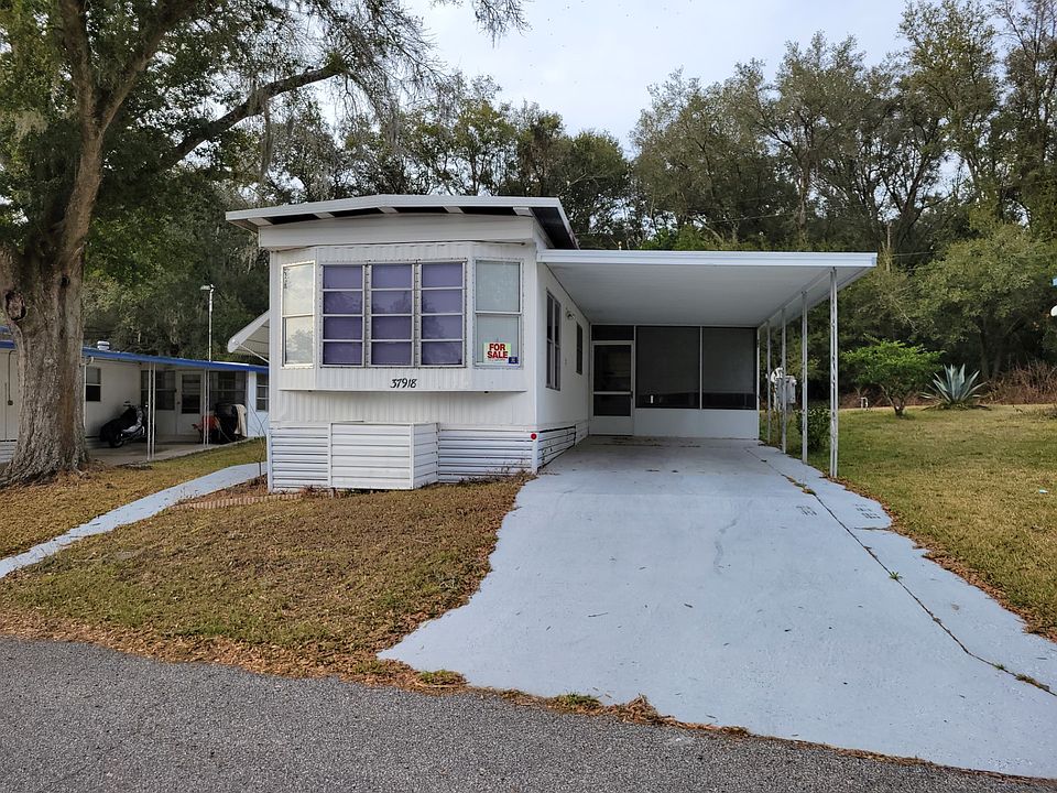 1st image of 37918 Lake Gilbert Cir