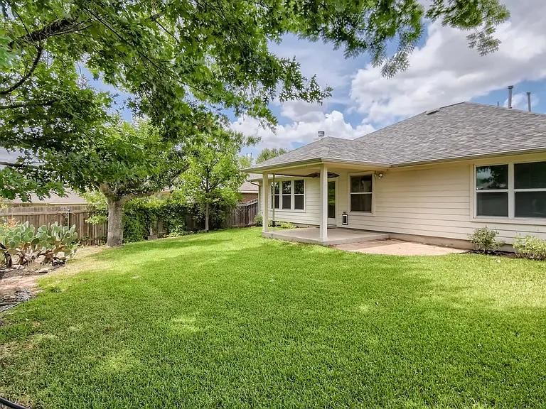 116 Copperwood Loop — Photo 26