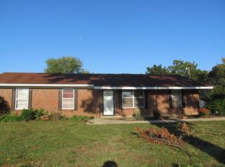 195 Crystal Ln, Batesville, MS 38606