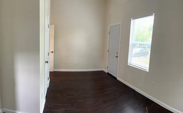 3112 Stonewall St #2 — Photo 6