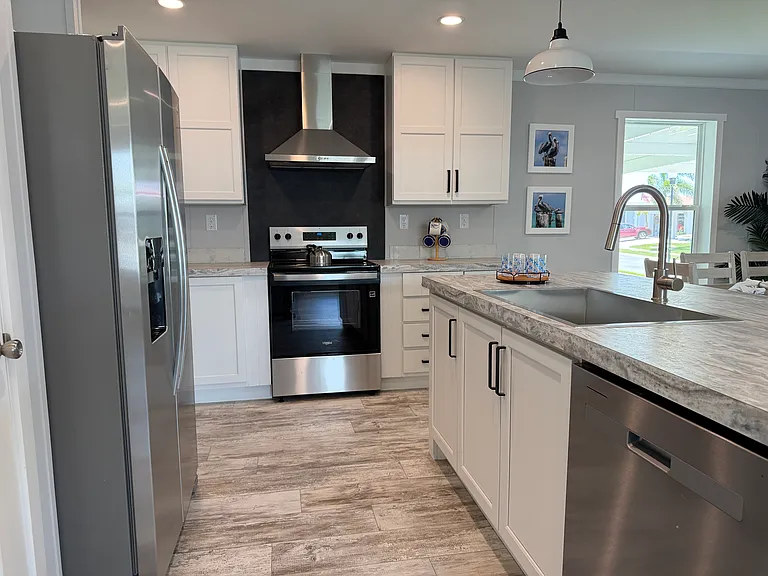 Riverside Club Golf & Marina Community — Photo 33