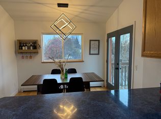 1302 F St APT A, Anchorage, AK 99501