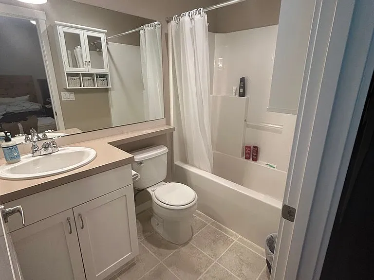 2106 Yakima Ct — Photo 20