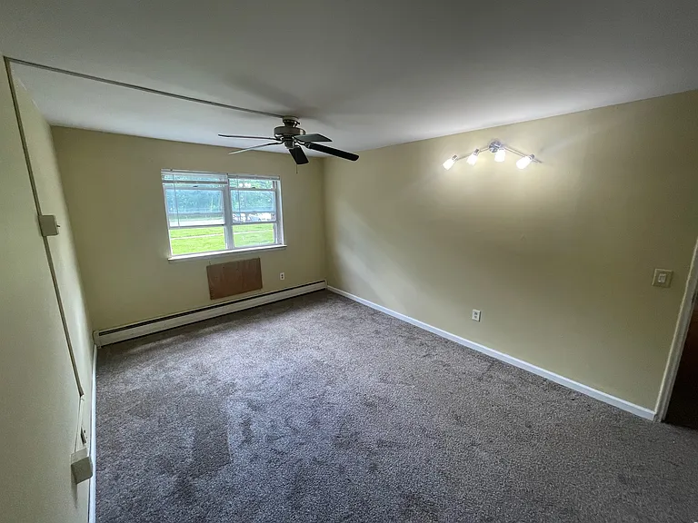 55 Gill Ln #45 — Photo 60