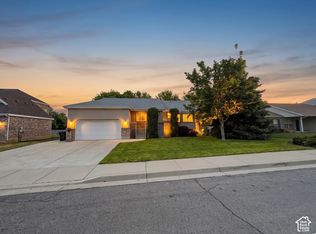 281 E Winchester Dr, Springville, UT 84663