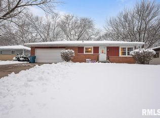 2309 Kennedy Dr, East Moline, IL 61244