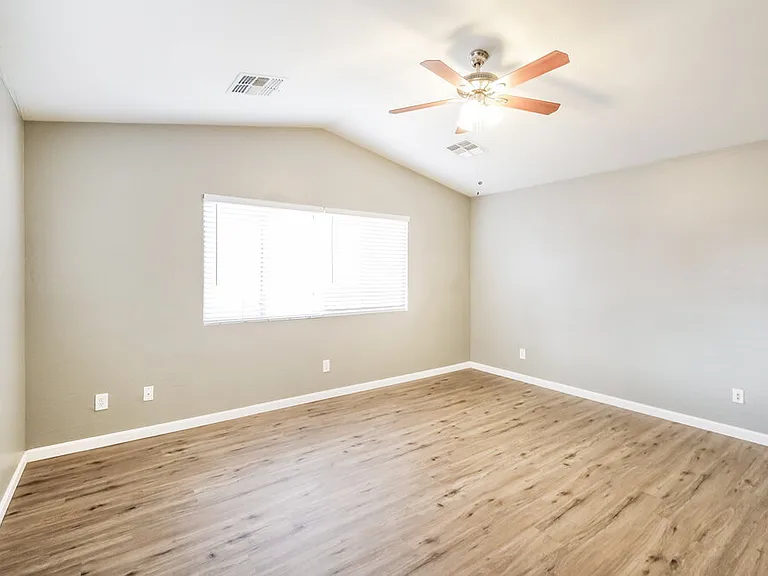 9548 W Miami St — Photo 10