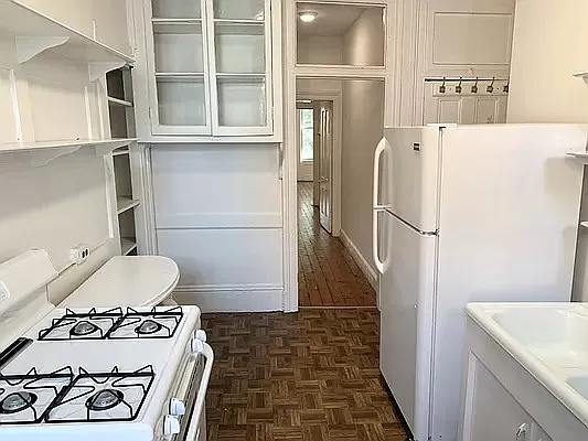 Rented by Corcoran | media 4