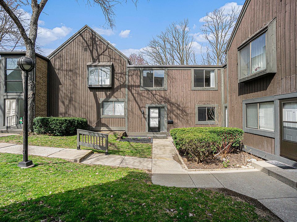 1st image of 148 Carberry Hill Ct