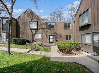 148 Carberry Hill Ct, Kalamazoo, MI 49006