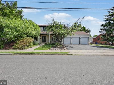 518 Tasker Ave, Folsom, PA, 19033
