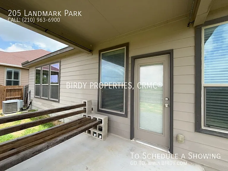 205 Landmark Park — Photo 36