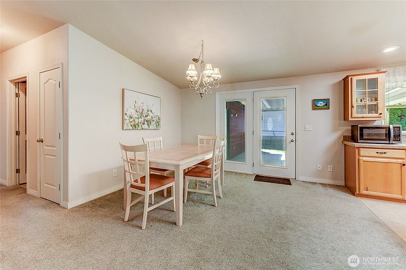 5th image of 6712 243rd Avenue E