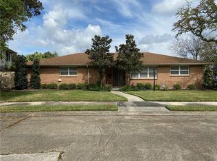 447 Amethyst St, New Orleans, LA 70124