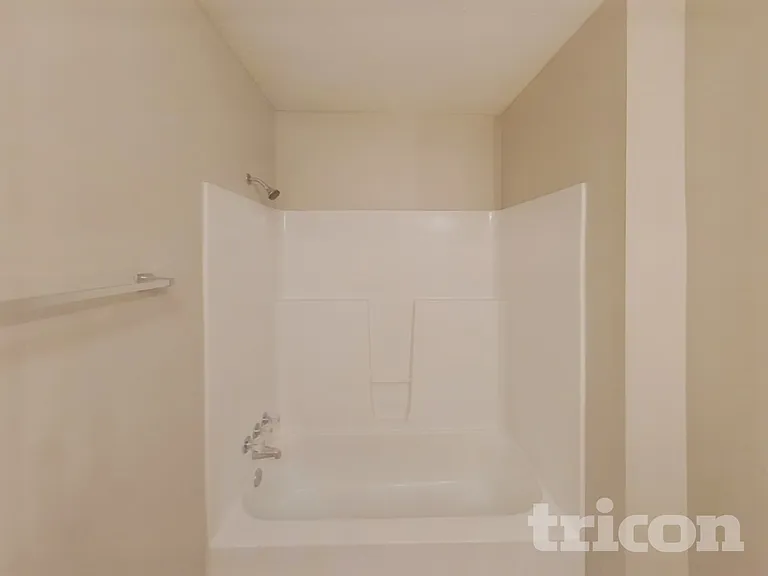 120 Elberta Dr — Photo 15