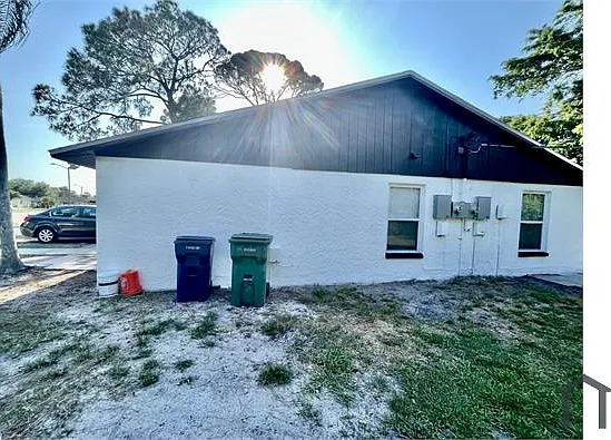 3 bed, 940 sqft, $2,150 — Photo 4
