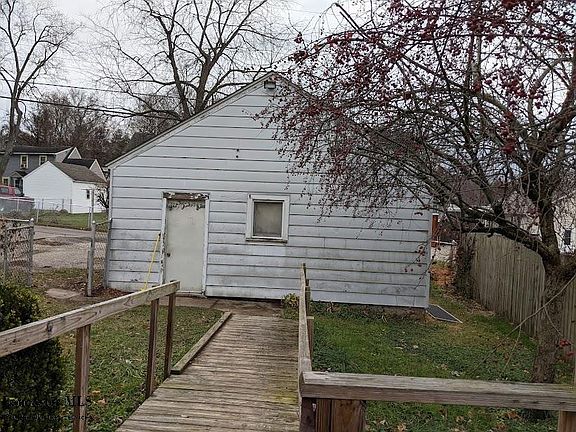 4th image of 722 Medill Ave