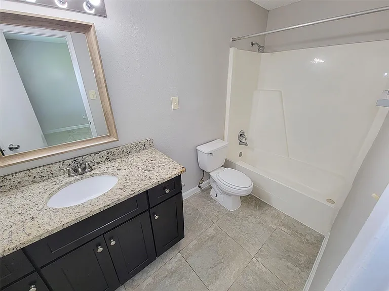 8530 Quail Burg Ln — Photo 30