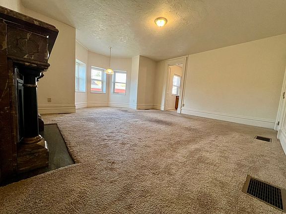 2nd image of 521 Isabella St APT 2