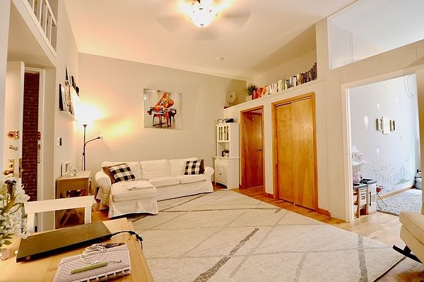 1st image of 126 W 74th St #1BS