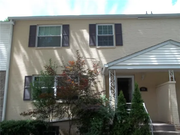 486 Browns Ln, Pittsburgh, PA 15237