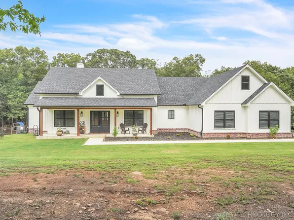 6442 N 428th Rd, Pryor, OK 74361