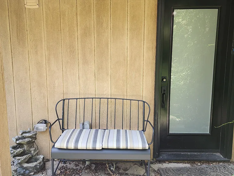 918 Manning Ave #B — Photo 12