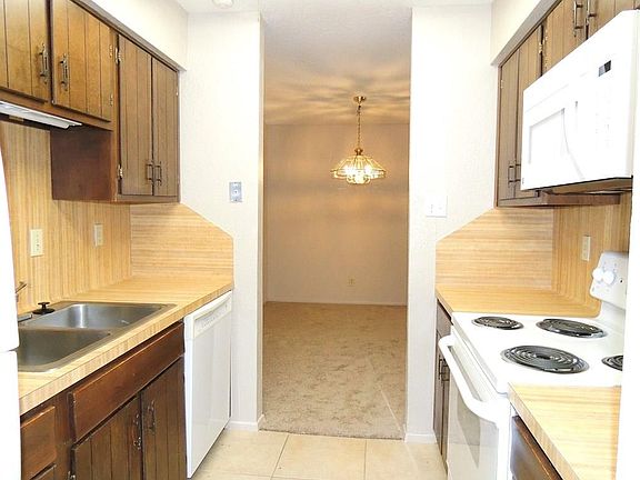 4th image of 14515 Wunderlich Dr Unit 1608