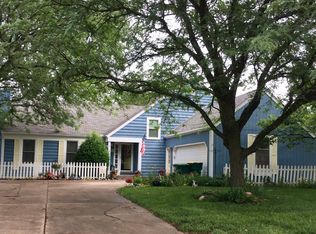 5930 SW 25th St, Topeka, KS 66614