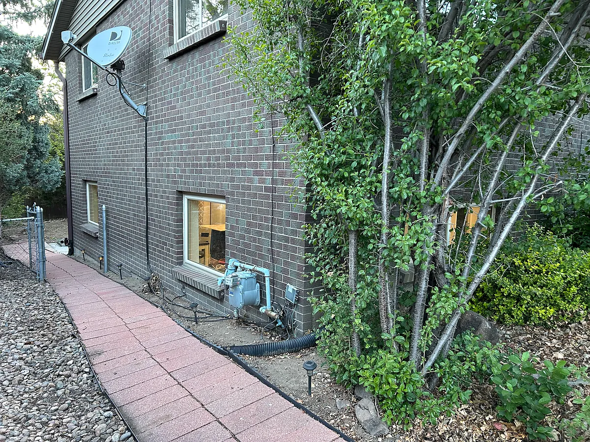 Building Photo - 1607 Ulysses St