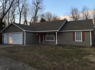 3534 W Vassar St, Fayetteville, AR 72704
