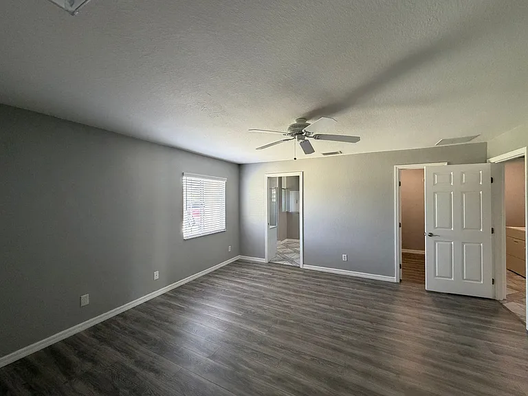 7750 SE 150th Ave — Photo 17
