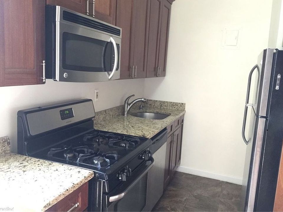 1st image of 55 Payson Ave #3/H