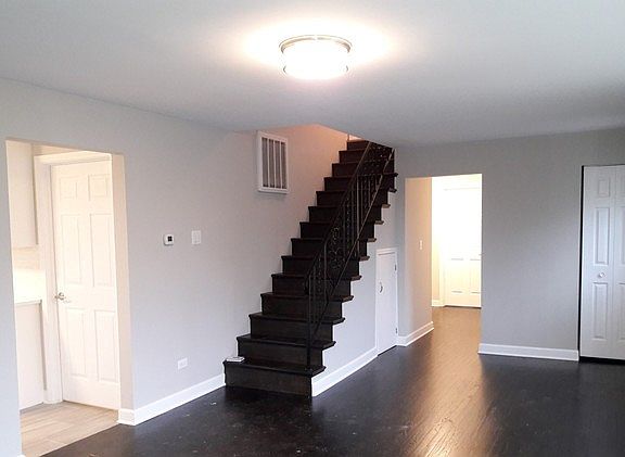 2nd image of 1801 N 40th Ave