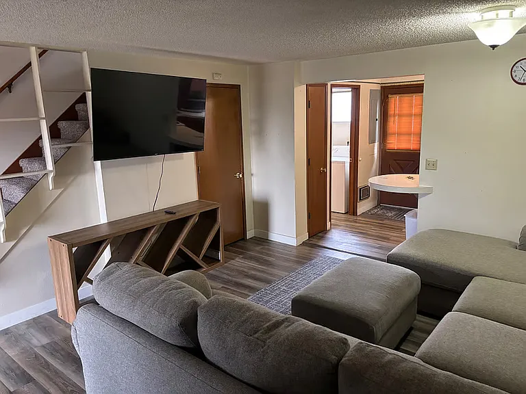 4013 Mountainview Ave #A — Photo 10