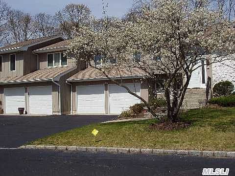 1st image of 13 Stone Gate Ct
