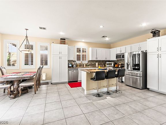 3rd image of 496 Grassrange Ln
