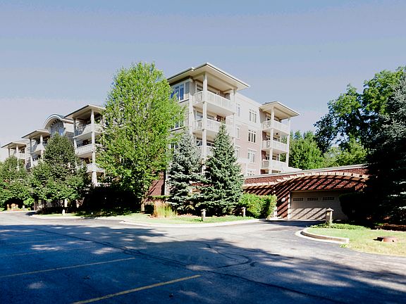 5th image of 425 Benjamin Dr APT 408